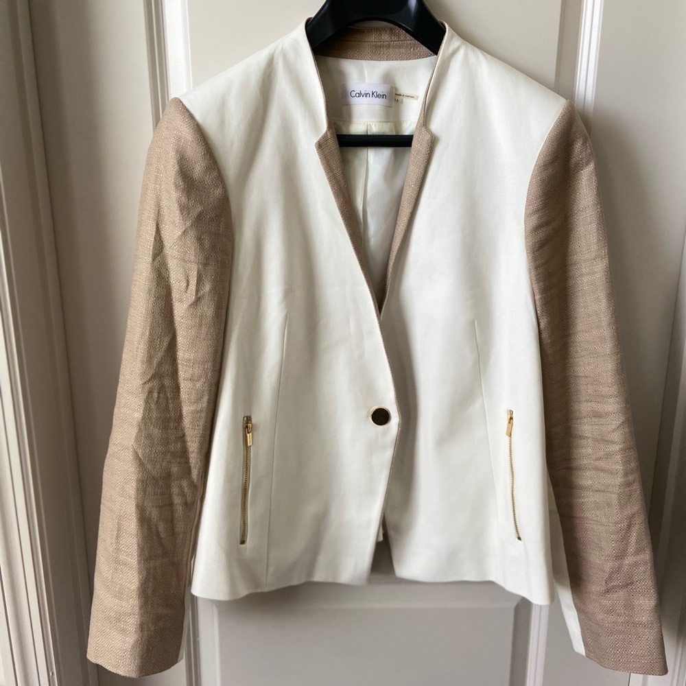 Calvin Klein Blazer White and Tan